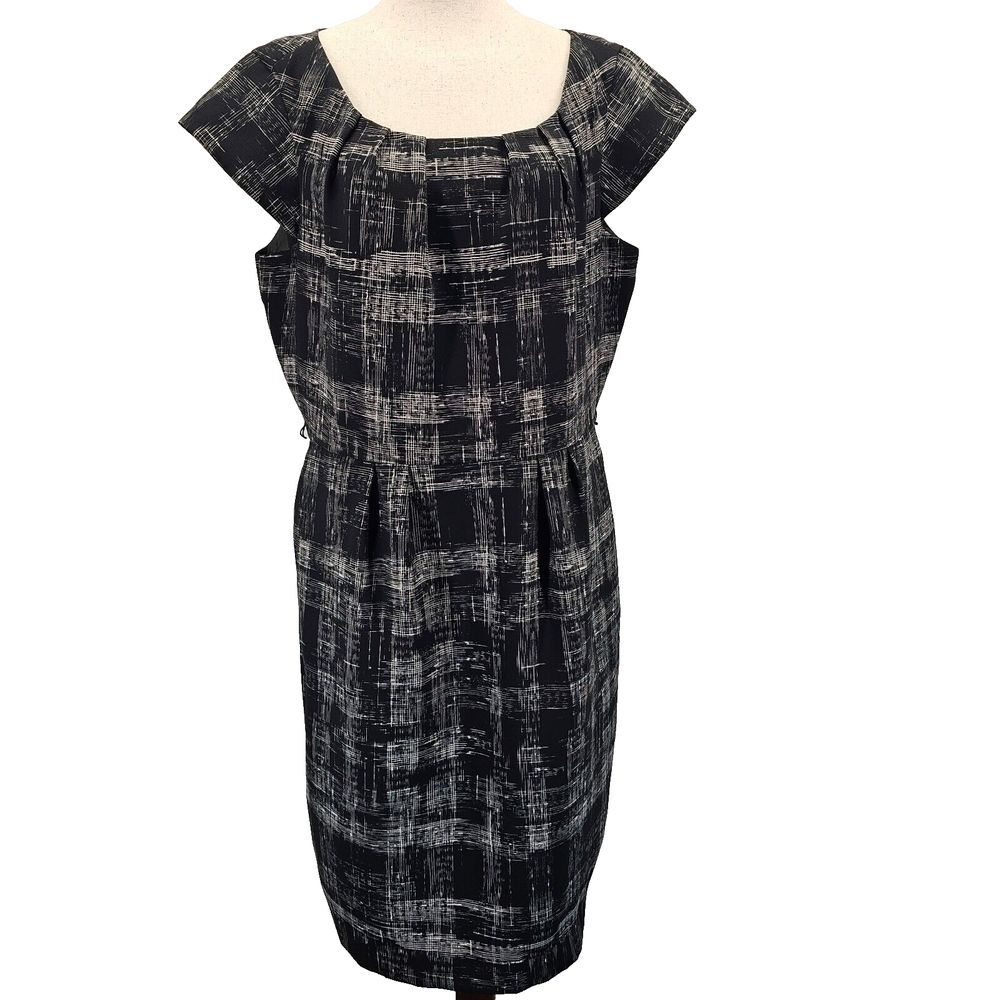 Calvin Klein‎ Plaid Flutter Sleeve Sheath Dress Lined Black Size Petite Career